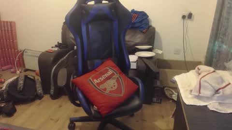 dave online show from February 13, 10:39 pm