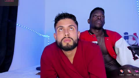 Dave y Salvatore online show from December 11, 8:18 pm