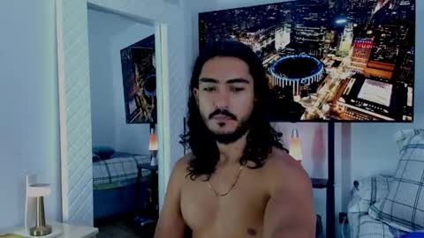 Hey im David that loves to explore and speak their fantasies. Very open talktative and nice. Feel free to chat with me online show from April 28, 11:15 am