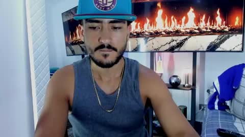 Hey im David that loves to explore and speak their fantasies. Very open talktative and nice. Feel free to chat with me online show from May 25, 1:22 am