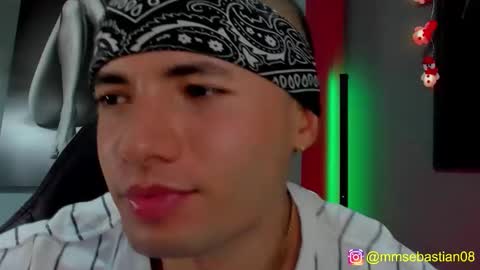 David Jons online show from December 3, 11:14 pm