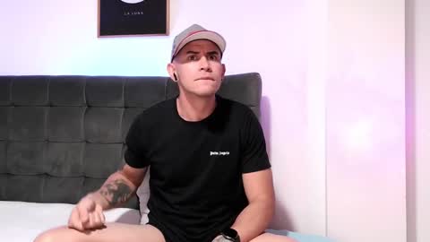 Snapshot of david_stark_1 chatting on December 30, 4:40 pm -- David Stark -- online show from December 30, 4:40 pm