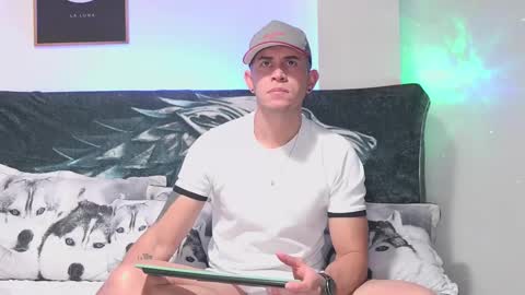 Snapshot of david_stark_1 chatting on January 5, 1:47 pm -- David Stark -- online show from January 5, 1:47 pm