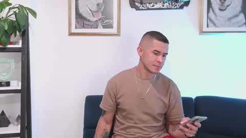 Snapshot of david_stark_1 chatting on February 2, 3:43 am -- David Stark -- online show from February 2, 3:43 am