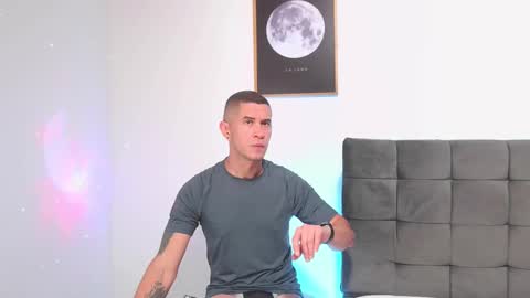 Snapshot of david_stark_1 chatting on February 2, 1:41 pm -- David Stark -- online show from February 2, 1:41 pm