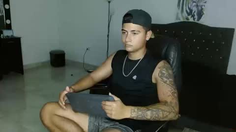 Snapshot of davidbless chatting on September 11, 12:22 am David Bless online show from September 11, 12:22 am