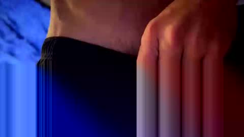 Snapshot of davidcav240 chatting on October 26, 6:52 am davidcav240 online show from October 26, 6:52 am