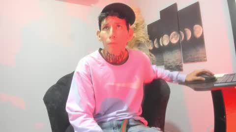 Snapshot of davide_444 chatting on November 12, 3:29 am davide_444 online show from November 12, 3:29 am