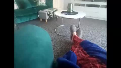 Snapshot of davidf75 chatting on October 5, 8:01 am davidf75 online show from October 5, 8:01 am