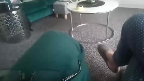 davidf75 online show from November 16, 8:42 am