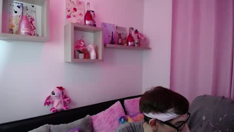 Snapshot of davidhumbee chatting on March 21, 2:38 am David Lucky 13 online show from March 21, 2:38 am