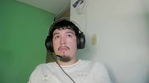 DavidSkinny online show from February 14, 3:36 am