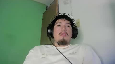 DavidSkinny online show from February 19, 3:24 am