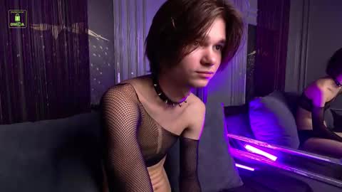 DAVID online show from November 17, 2:01 pm