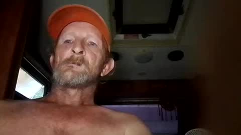 Snapshot of davidlennyd517399 chatting on February 25, 8:14 am David Doyle online show from February 25, 8:14 am