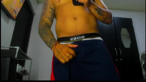 Lennon online show from April 14, 6:52 am