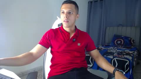 Snapshot of davisito7 chatting on January 11, 3:11 am David Angel online show from January 11, 3:11 am