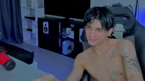 davis online show from December 17, 2:01 pm