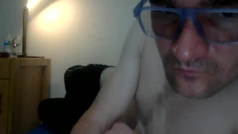 davocolours1112 online show from May 29, 11:36 pm