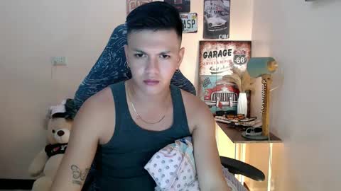 JC LOVER BOY online show from January 4, 1:21 am