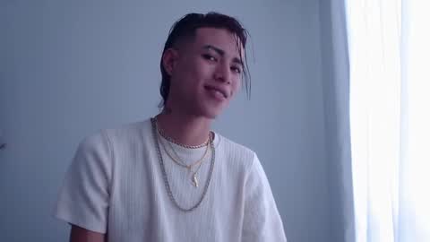 Snapshot of daxonreyy_ chatting on November 11, 8:53 pm Daxon online show from November 11, 8:53 pm