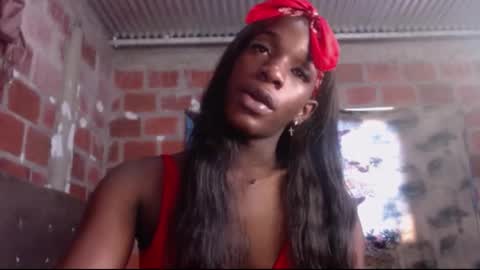 Snapshot of dayanara22 chatting on March 6, 7:10 pm dayanara22 online show from March 6, 7:10 pm