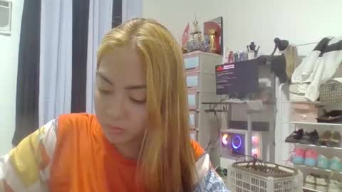 Snapshot of dayanarafox chatting on December 23, 7:52 pm CALL ME DAYAN online show from December 23, 7:52 pm