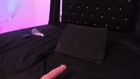 dayanroux online show from October 29, 6:53 pm