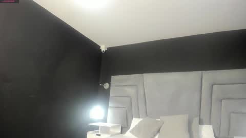 DAYRA ANGELS online show from December 31, 4:49 am