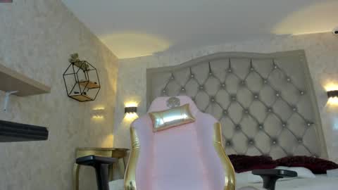 DAYRA ANGELS online show from January 3, 8:54 pm