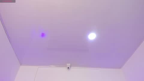 DAYRA ANGELS online show from January 13, 9:30 am