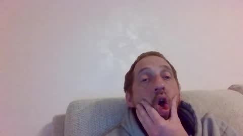 Snapshot of dazza2574 chatting on November 12, 10:52 pm dazza2574 online show from November 12, 10:52 pm