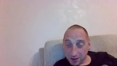 Snapshot of dazza2574 chatting on November 15, 12:30 am dazza2574 online show from November 15, 12:30 am