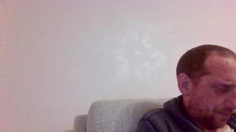 Snapshot of dazza2574 chatting on February 25, 11:14 pm dazza2574 online show from February 25, 11:14 pm