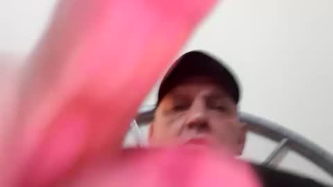 Snapshot of dazzaboxer chatting on October 2, 1:12 am dazzaboxer online show from October 2, 1:12 am