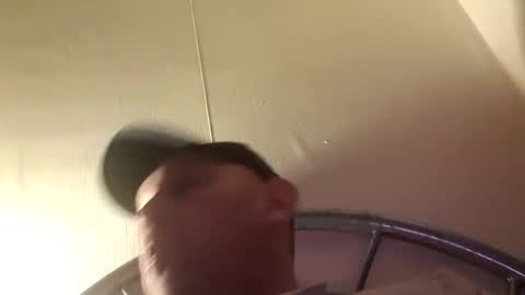 Snapshot of dazzaboxer chatting on November 6, 2:12 am dazzaboxer online show from November 6, 2:12 am