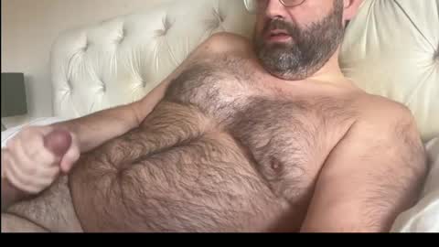 Snapshot of db197860693 chatting on June 5, 12:00 pm db197860693 online show from June 5, 12:00 pm