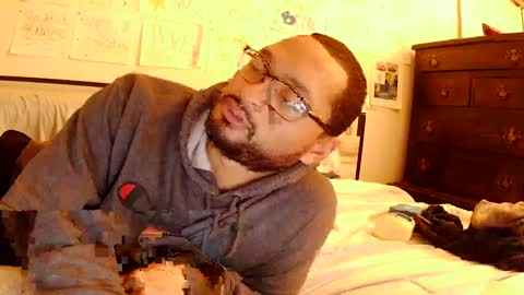 Snapshot of dbeamon92 chatting on September 18, 1:40 am dbeamon92 online show from September 18, 1:40 am