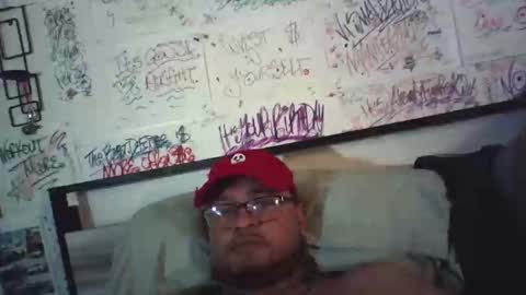 dbeamon92 online show from April 2, 1:47 am