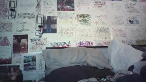 dbeamon92 online show from May 4, 1:23 am