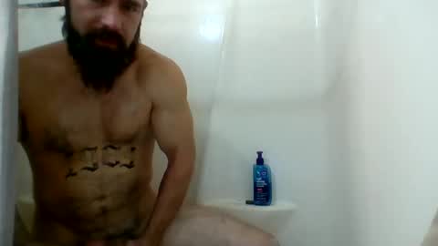 Snapshot of ddady22 chatting on December 18, 2:32 am ddady22 online show from December 18, 2:32 am