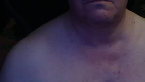 Snapshot of ddc444 chatting on September 18, 2:35 am DC online show from September 18, 2:35 am