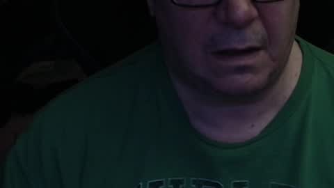 Snapshot of ddc444 chatting on October 7, 6:21 am DC online show from October 7, 6:21 am