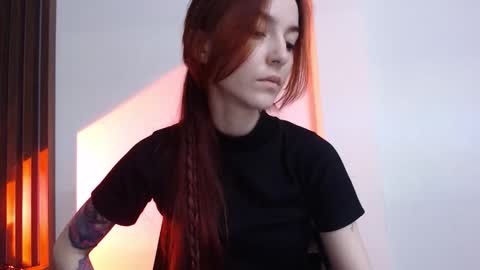 freak online show from October 24, 12:19 am