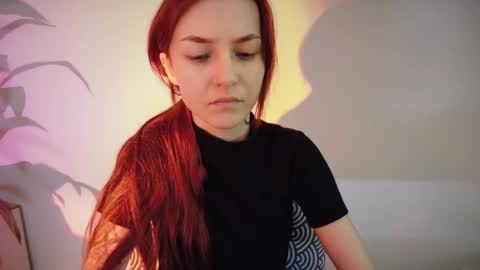 Snapshot of dead_girll chatting on April 28, 10:59 pm freak online show from April 28, 10:59 pm