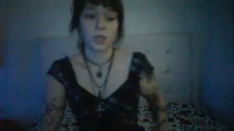 dead_moonxx online show from July 15, 3:23 am