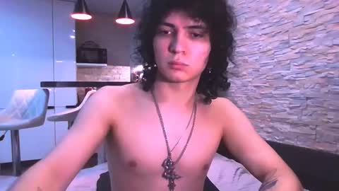 Snapshot of dean_raven chatting on February 6, 11:19 pm dean_raven online show from February 6, 11:19 pm