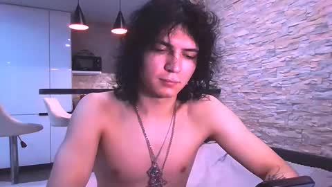 Snapshot of dean_raven chatting on February 7, 10:13 pm dean_raven online show from February 7, 10:13 pm