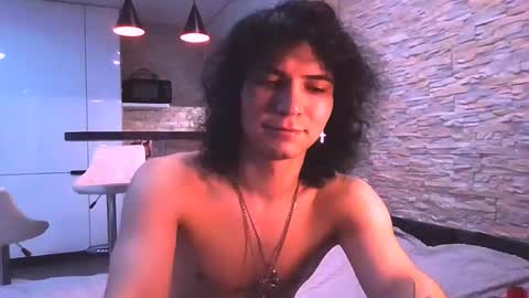 Snapshot of dean_raven chatting on February 10, 10:25 pm dean_raven online show from February 10, 10:25 pm