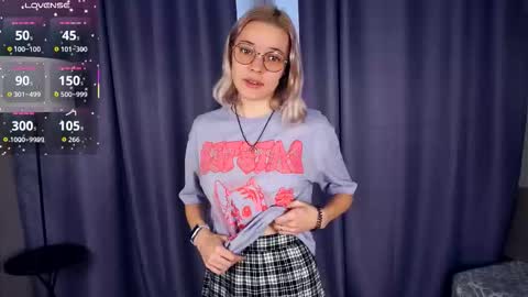 Charlie 18yo online show from October 29, 5:31 am